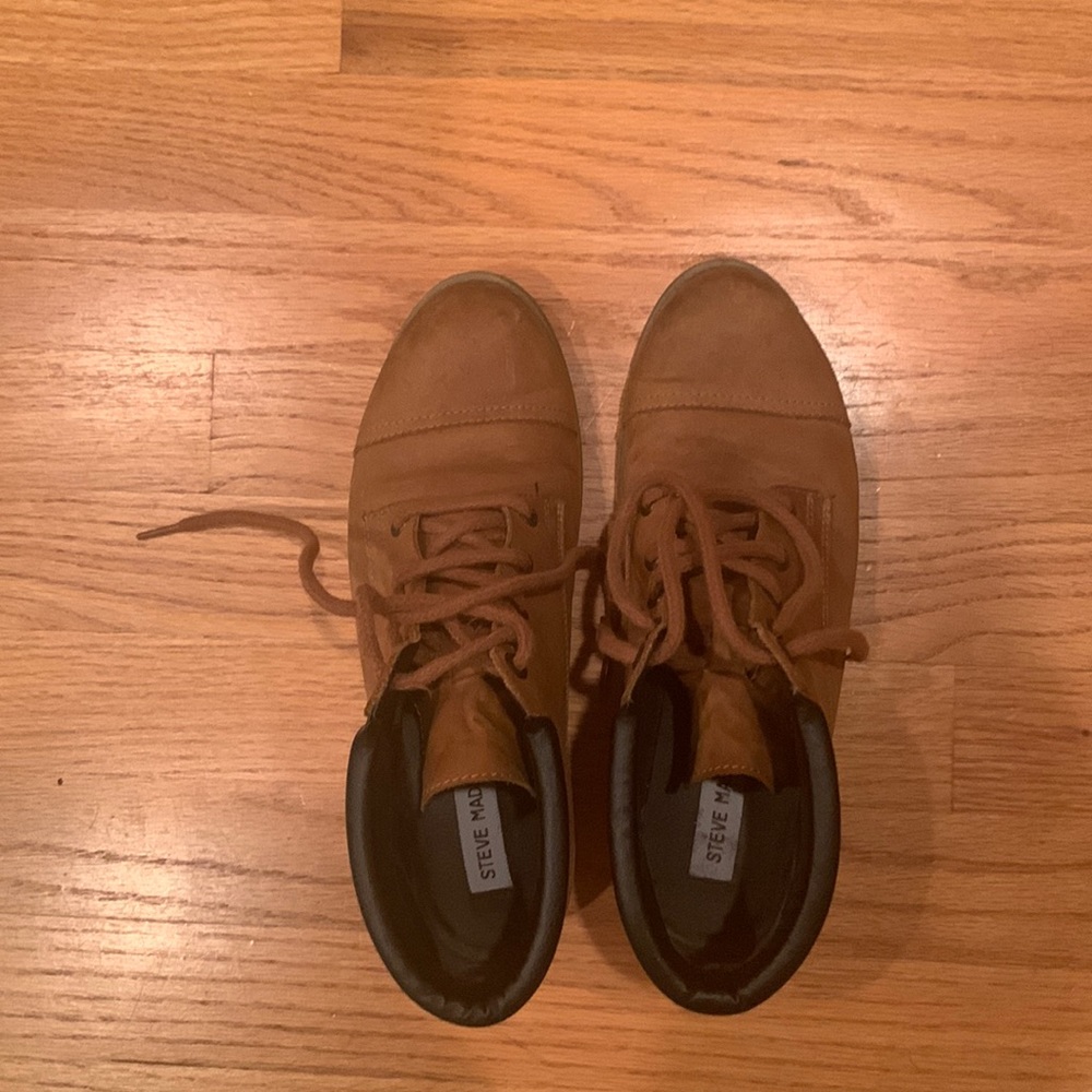 Steve Madden boots
